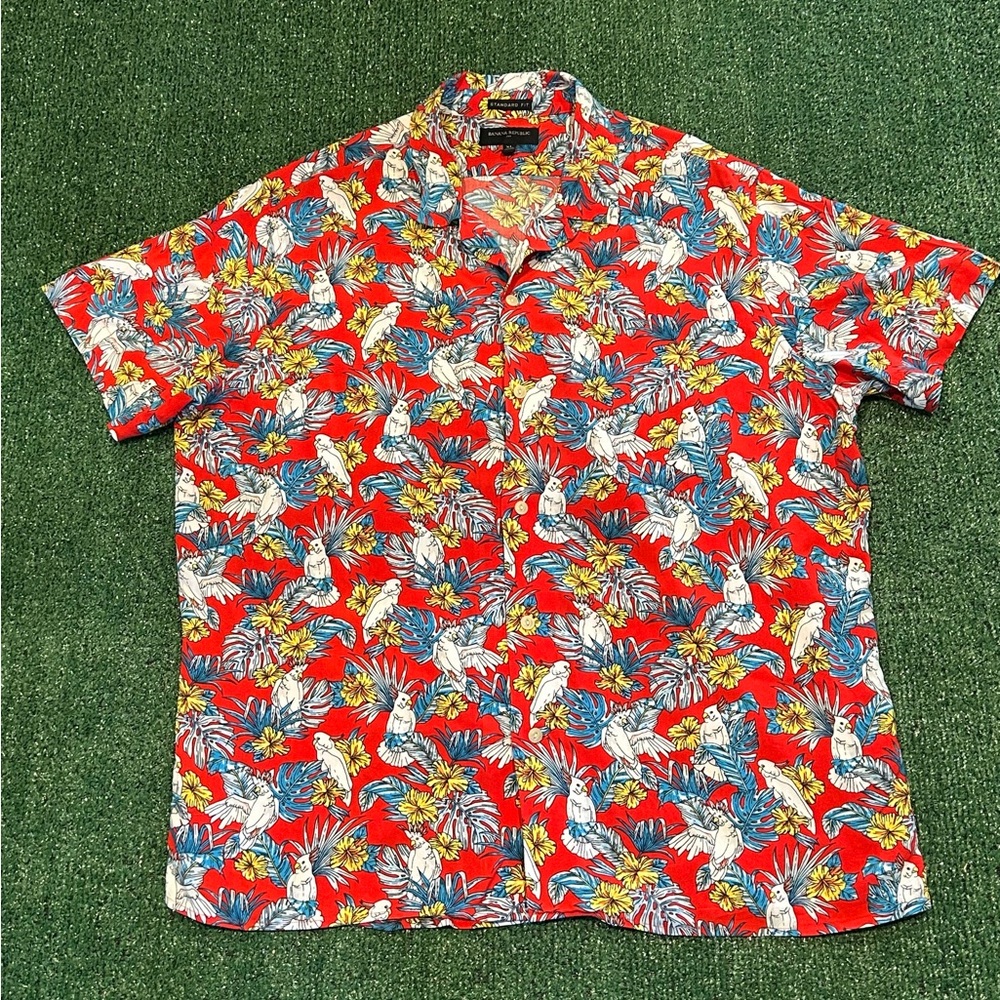Banana Republic Hawaiian Shirt Mens Size XL Red Floral Bird Viscose Rayon